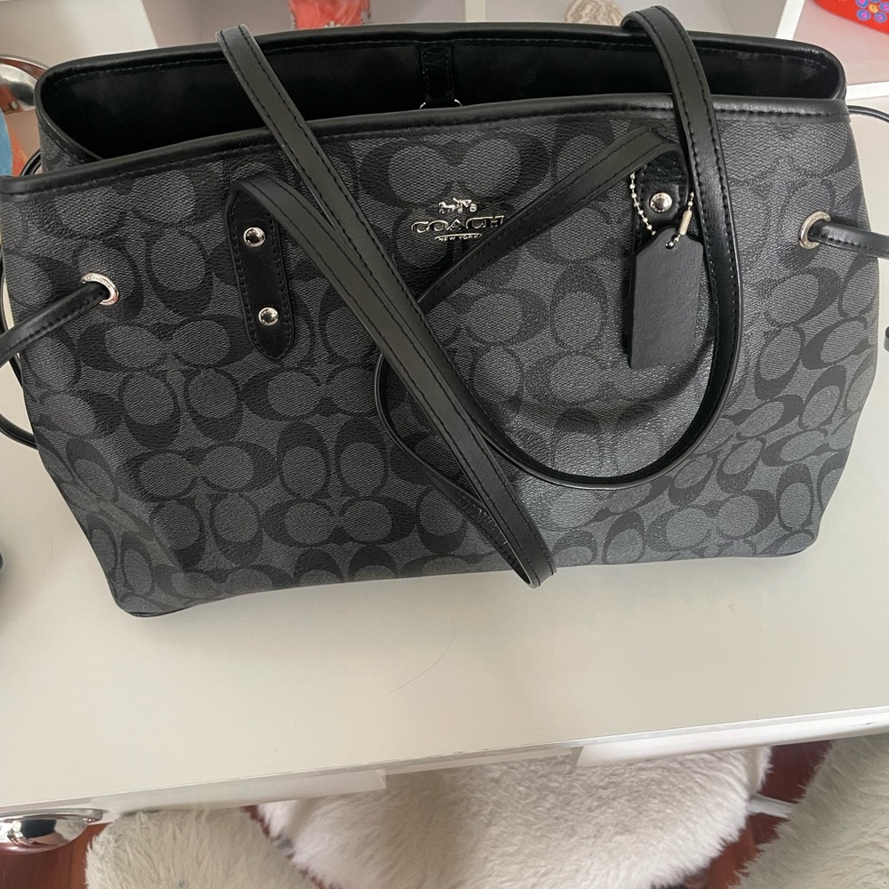 Coach bag - Picture 2 of 3